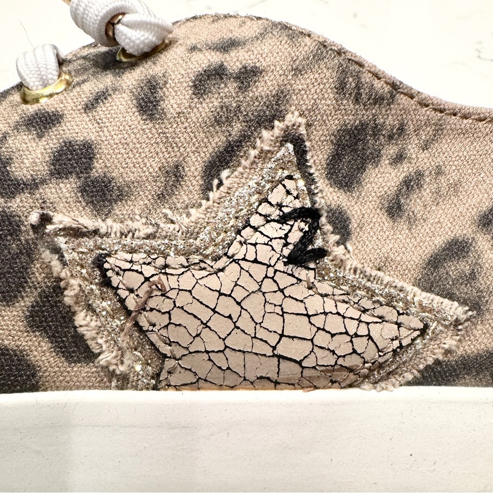 Yellow Box Women’s Odana Brown Leopard Print Slip On Sneakers Shoes Size 9 NWOT - Picture 6 of 9